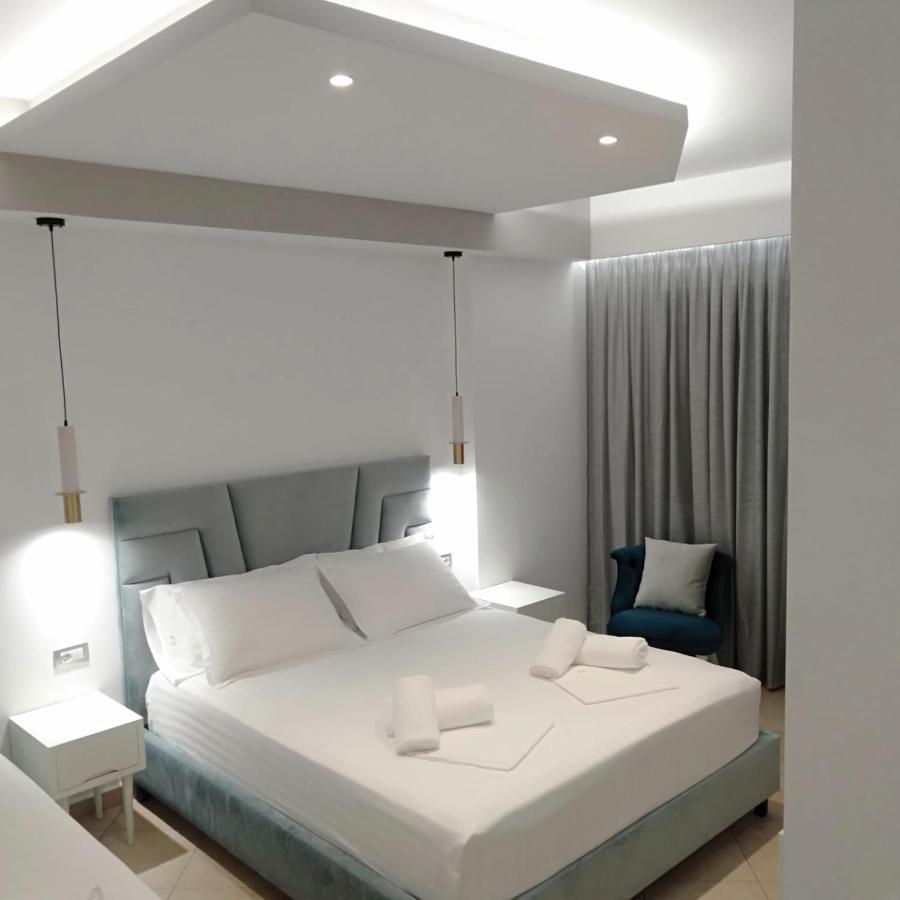 Luna Magica Hotel Borsh Bagian luar foto